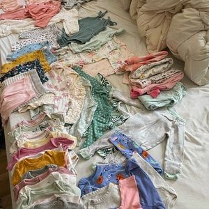 GIANT BUNDLE of Newborn Stylish onesies outfits and sleepwear